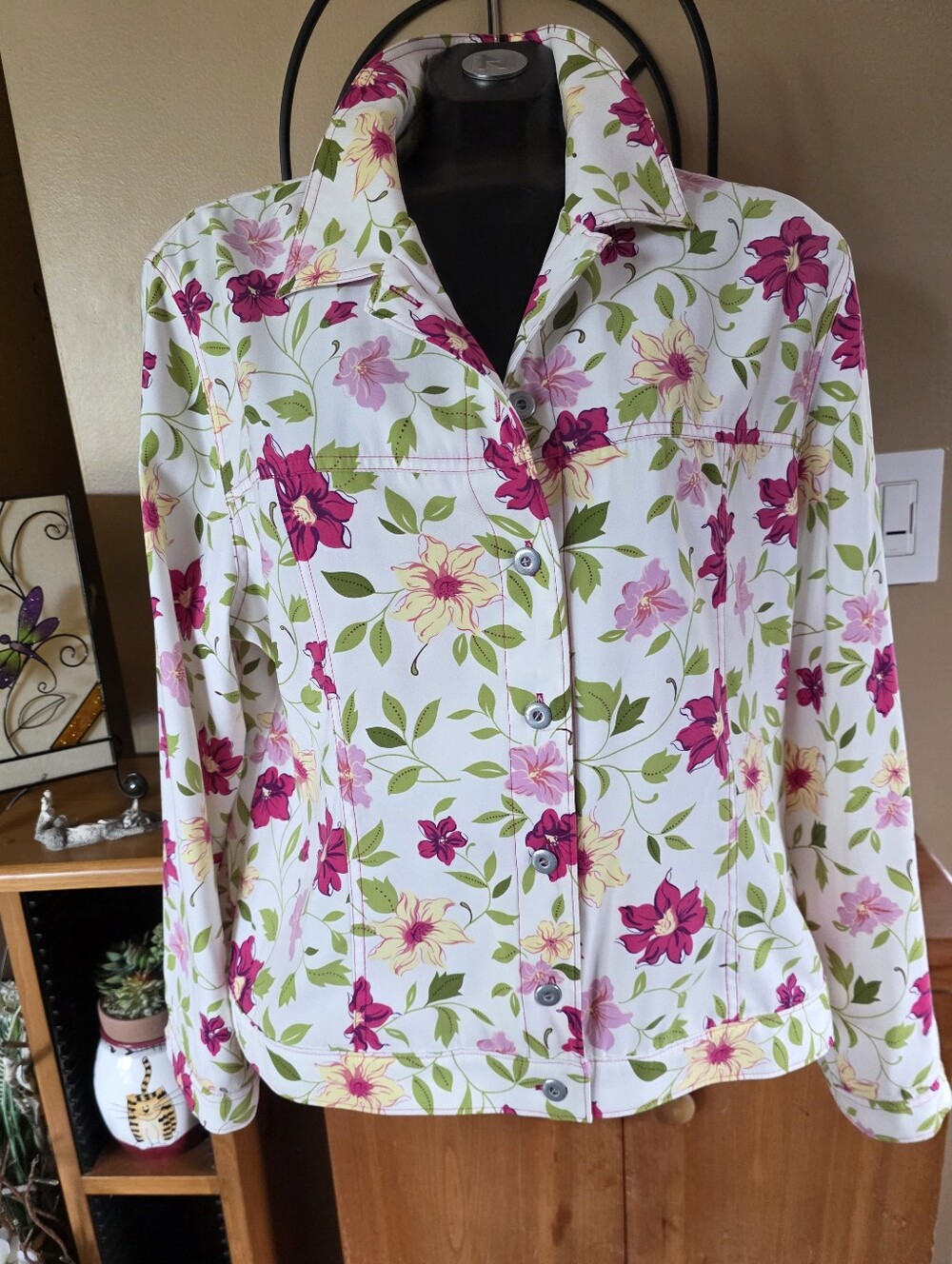 Vtg Alia White Button-Front Floral Lightweight Buttery Soft Jacket Size 14